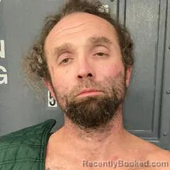 Mugshot of JONATHAN SAUSVILLE