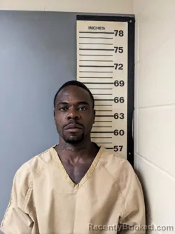 Mugshot of QUESHE LASHAWN LAWRENCE