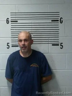 Mugshot of L MITCHELL