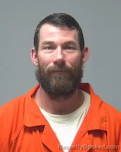 Mugshot of LOUISE VALENTINE