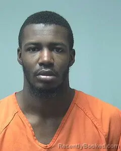 Mugshot of CADAUIOUS SMITH