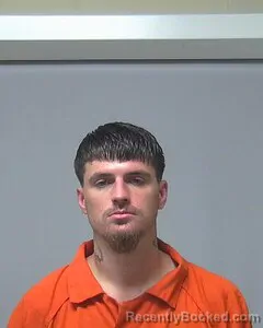 Mugshot of CARL FAIRCLOTH