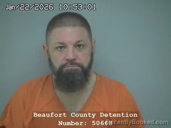 Mugshot of RICHARD LEE DINNAN