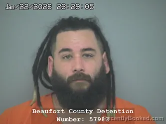 Mugshot of JEREMIAH WILLIAM HENTHORN