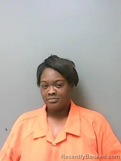 Mugshot of SHENIQUE HALL