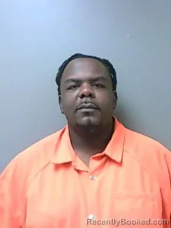 Mugshot of KENDALL CARR