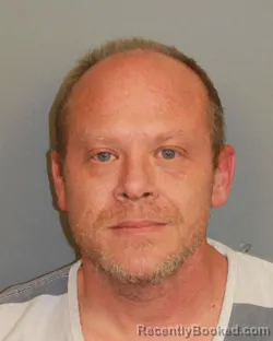 Mugshot of CHRISTOPHER S HARVEY