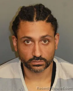 Mugshot of CARLOS ELESANDRO FRANCISO DEROMANO