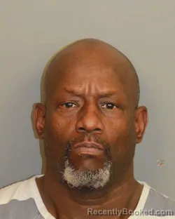 Mugshot of TOMMY LEE Junior FLUKER