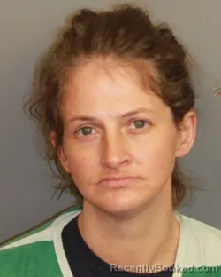 Mugshot of HOLLY MICHELLE FORSYTH