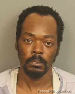 Mugshot of COREY RESHAD REYNOLDS