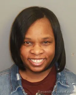 Mugshot of ROSHUNDA JAQUESE MCGILL