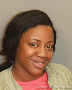 Mugshot of KIARA SHARNAE SCOTT