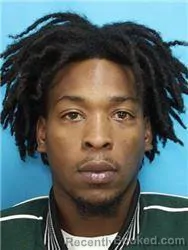 Mugshot of DERONTAVIOUS DERON TRAVIS