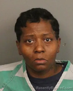 Mugshot of SHEMIKA DANYALE SNIPE