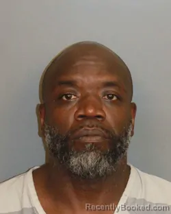 Mugshot of STEVEN LAMONT CLARK