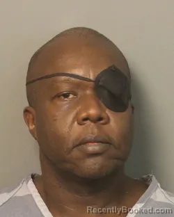 Mugshot of KENNETH T MONTGOMERY