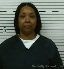 Mugshot of STARELETT ELKERSON