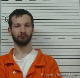 Mugshot of MICHAEL GOLDEN