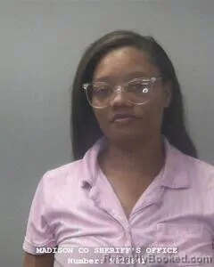 Mugshot of TIARA L JONES