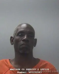 Mugshot of CEDRIC D CRUMP