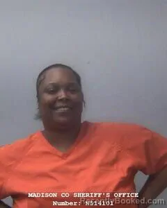 Mugshot of KIARA D LAMARK