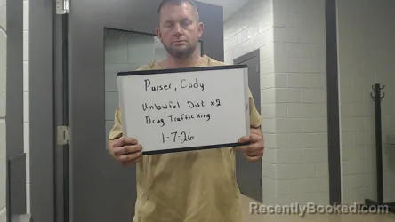 Mugshot of CODY E PURSER