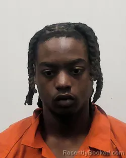 Mugshot of VICTOR LEE MCQUEEN