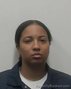 Mugshot of PORSHYLYNN SHINIECE REED