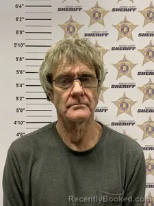 Mugshot of KENNETH RUSSELL STINNETT