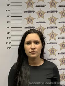 Mugshot of AMBER THERESE MOORE
