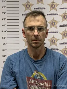 Mugshot of CHARLES BRYSON ROBERTS