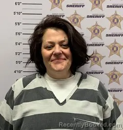 Mugshot of VICTORIA MICHELLE MENDOZA