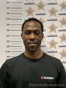 Mugshot of CORDARRELL OMARL MASON