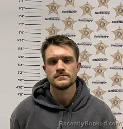 Mugshot of MATTHEW SETH SHARONEOUS SKINNER