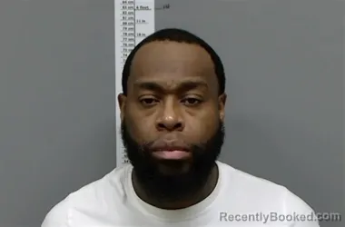 Mugshot of Derrick Ramsey Lewis