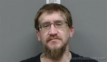 Mugshot of Tyler Alan Cawthon