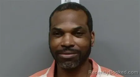 Mugshot of Todricas Deontae Askew