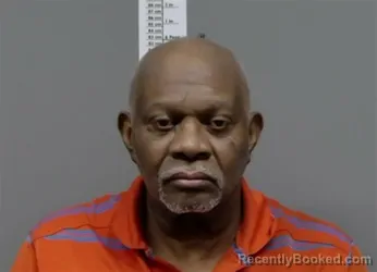 Mugshot of Roscoe Louis Holloway