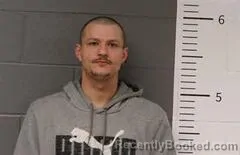 Mugshot of AUSTIN RATLEDGE