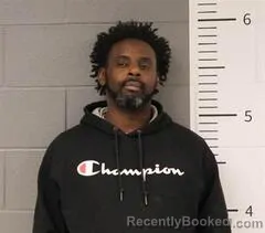 Mugshot of CORTEZ HONEYCUTT