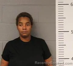 Mugshot of NEPHATERI DAVIS
