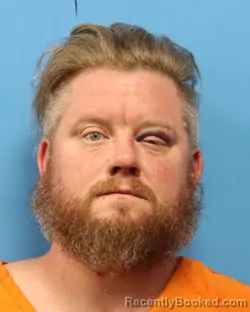 Mugshot of THOMAS CHRISTOPHER LUCKY