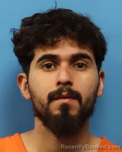 Mugshot of JEFFERSON NICOLAS MUNOZ LOPEZ