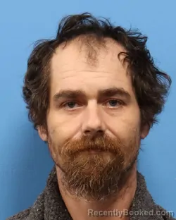 Mugshot of MATTHEW DEWAYNE PRICE