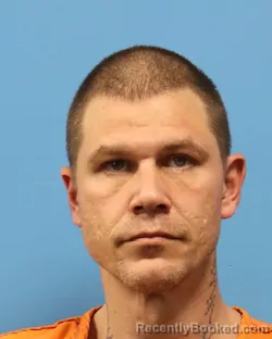 Mugshot of ADAM CHRISTOPHER HULL