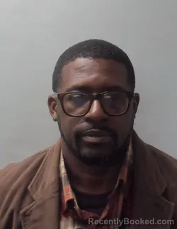 Mugshot of RONNIE BUCKNER