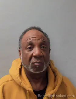 Mugshot of DERRICK DEWAYNE CHAPMAN