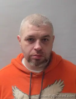 Mugshot of JUSTIN LEE ROBINSON