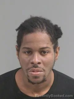 Mugshot of DEANDRE MONTEZ SCOTT